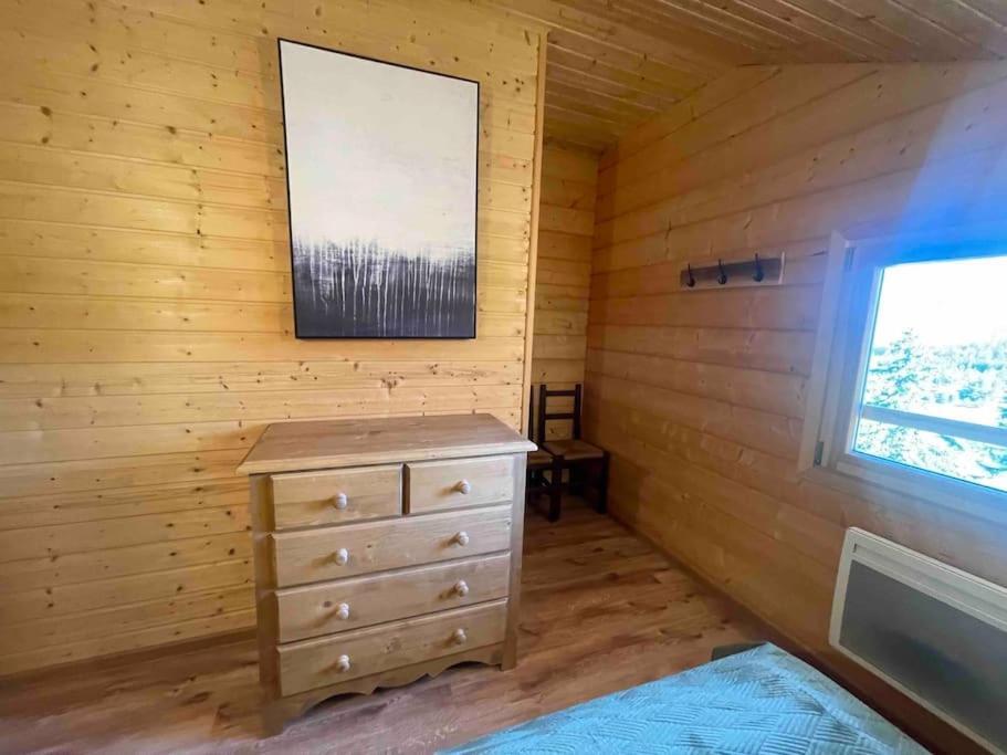 La Joue Du Loup Bord Des Pistes - En Bois De Charme Pour 10 Personnes *