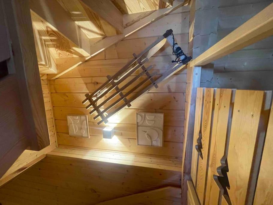 Chalet La Joue Du Loup Bord Des Pistes - En Bois De Charme Pour 10 Personnes Saint-Étienne-en-Dévoluy