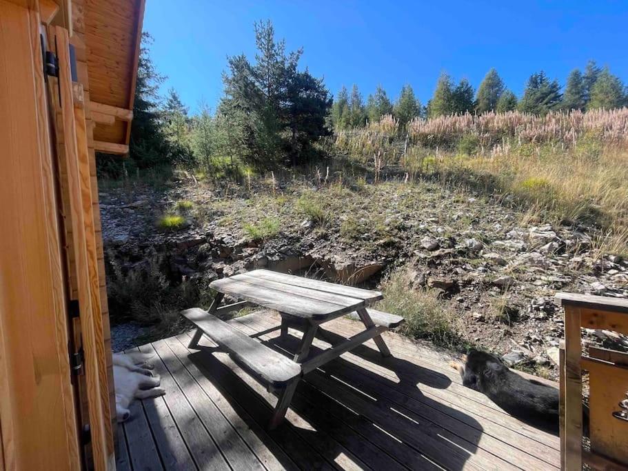 La Joue Du Loup Bord Des Pistes - En Bois De Charme Pour 10 Personnes * Saint-Étienne-en-Dévoluy